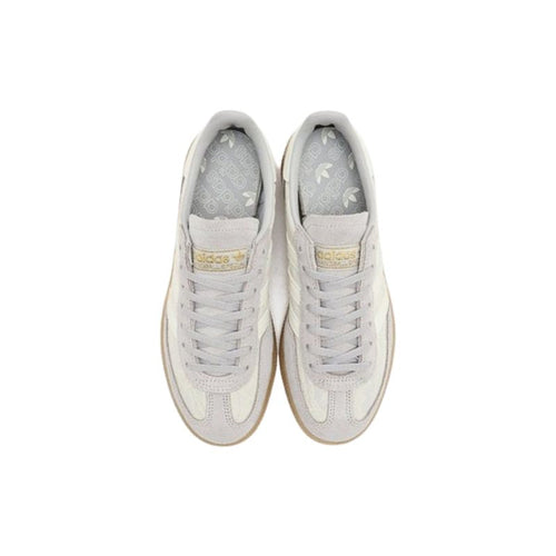 Spezial Lace