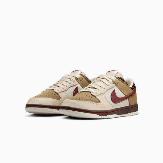 Dunk low khaki team red